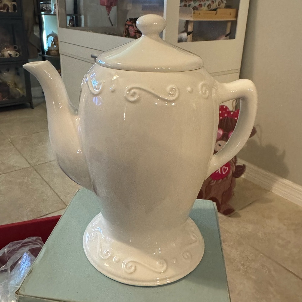 Partylite Sidewalk cafe aroma melts warmer NIB